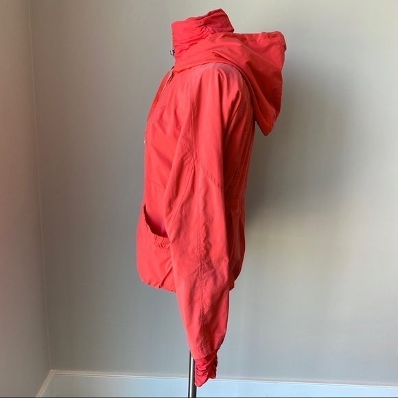 lululemon Red Orange Light Hooded Jacket Size 8 Ruffle Trim Thumb Holes - Picture 3 of 12